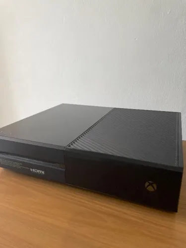 Vendo Xbox One Semi Usado com Mídia Física