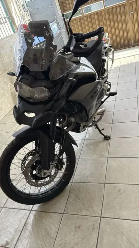 Vende-se ou troca de carro do meu interesse