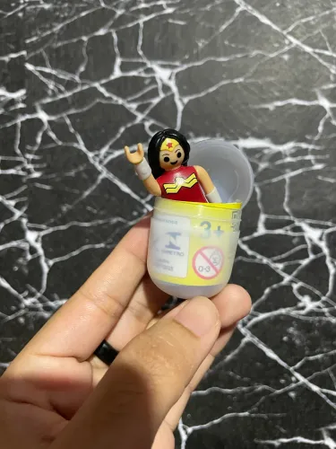 Mulher Maravilha Playmobil Kinder Ovo