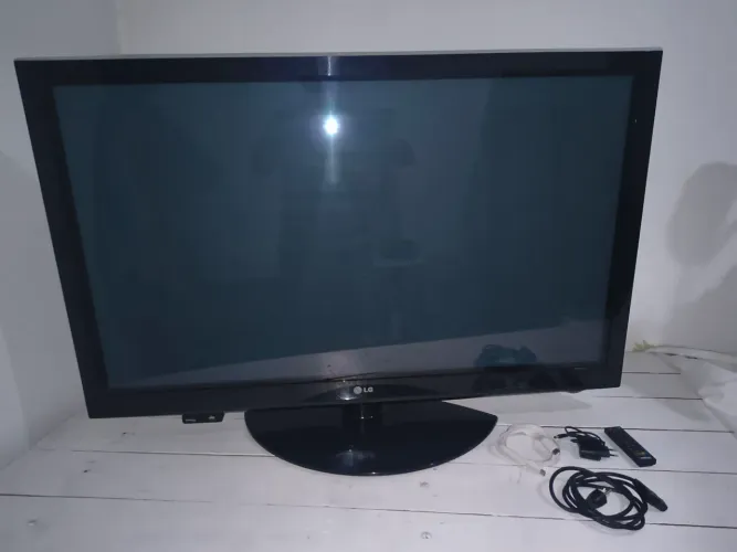 TV LG 50" Com defeito 
