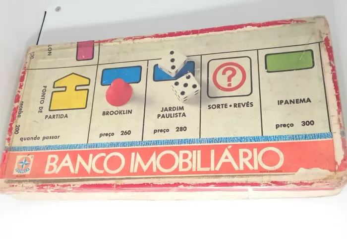 Banco Imobiliário dos anos 80