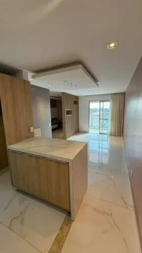 Vendo Apartamento no Condomínio Palm Beach/ Aceita Financiamento Bancário