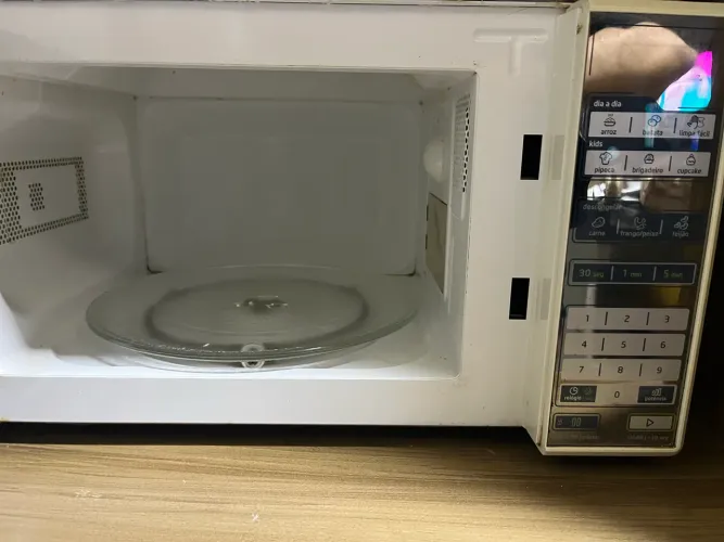 Microondas Midea (Com defeito - não ta ligando)