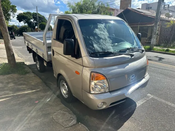 Hyundai HR 2.5 TCI Diesel (rs/rd) 2011