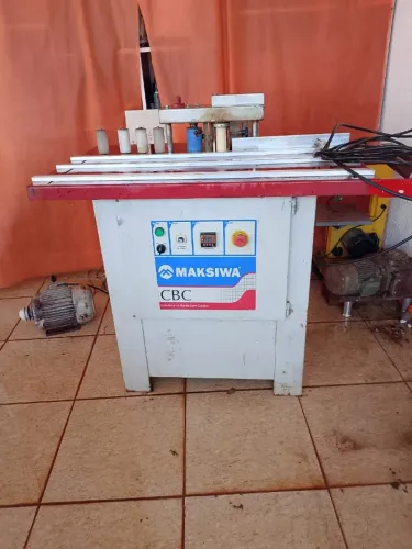 Coladeira de borda para.moveis