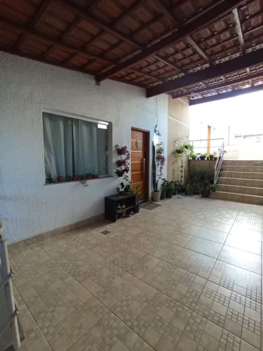 Sobrado em condomínio residencial