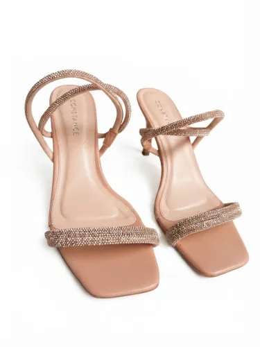 Sandália nude com brilhos prata Marca Constance Tamanho 36 R$100
