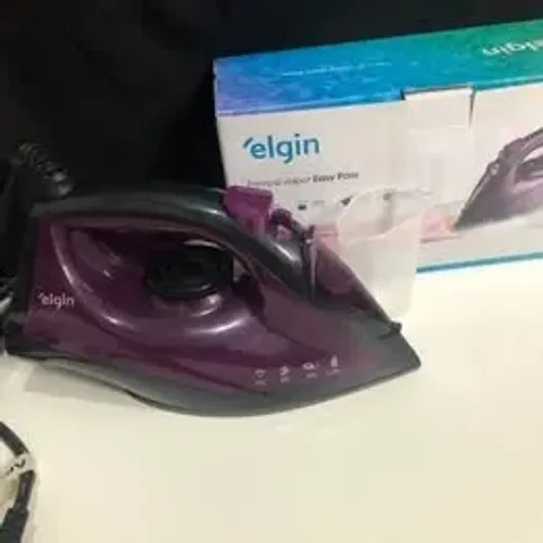 Ferro de Passar a Vapor Elgin Roxo Potente e Prático