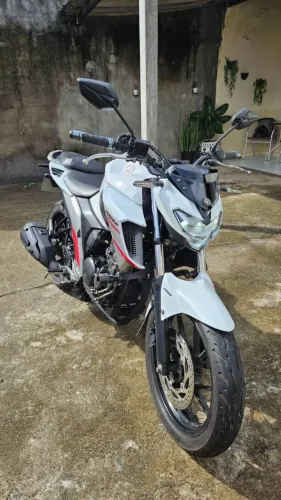 Yamaha FZ25 250cc 