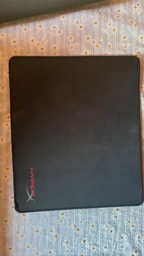 Mouse pad HyperX 30x 35 (sem caixa ),perfeitas condições
