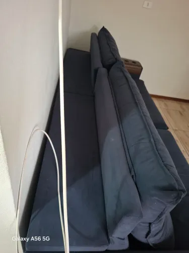 Sofá retrátil em ótimo estado