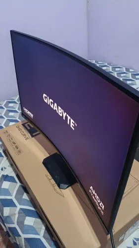 Monitor GIGABYTE