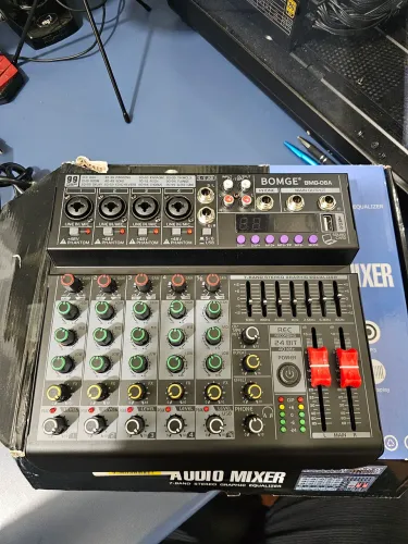 Mesa de som Bomge 06A Bluetooth