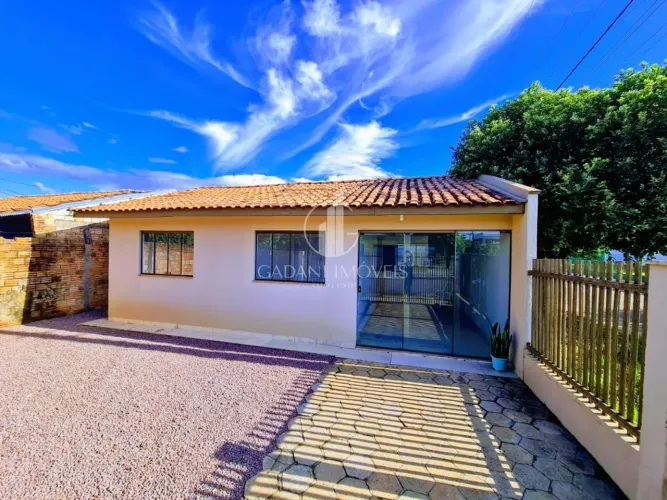 CASA COM 3 QUARTOS Á VENDA POR R$ 379.000,00 NO RESIDENCIAL GENTE FELIZ EM SINOP/MT - GADA