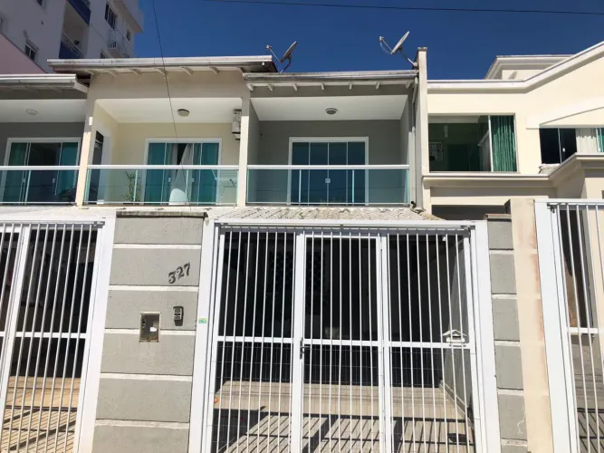 Oportunidade Sobrado no Centro de Camboriú