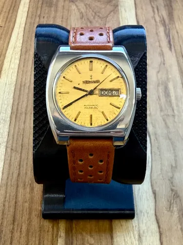 Relógio Rodania Day Date Tonneu - 1970