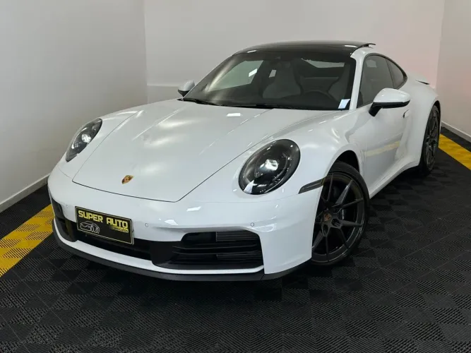 Porsche 911 Carrera Coupe 2025