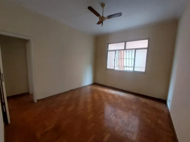 Apartamento à venda na Avenida Almirante Ary Parreiras, Icaraí, Niterói - RJ