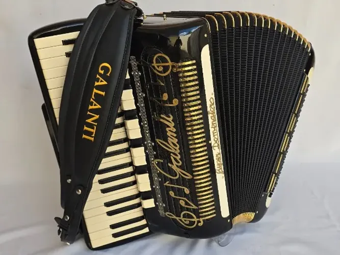 Acordeon 120 Baixos Galanti Super Dominator Gold Linda