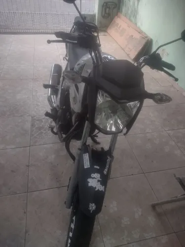 Linda Titan 150