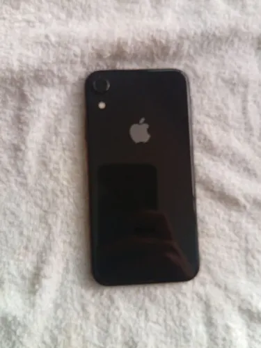 VENDO IPHONE XR EM PERFEITO ESTADO COM 128 GB E 81 DE BATERIA