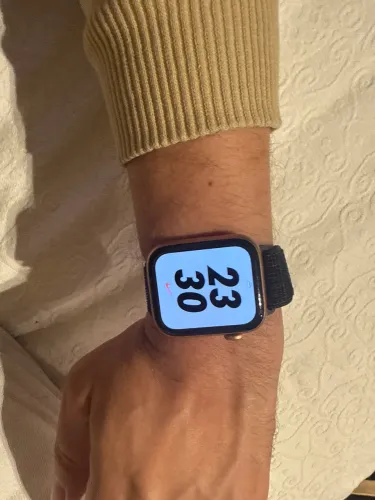 Apple Watch SE 2 44mm