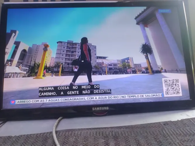 Vendo tv Samsung 24 polegadas top de linha obs. Nao e smartv R$ 420,00