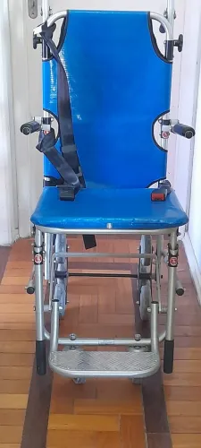 cadeira de resgate e evacuação para escadas, projetada para o transporte seguro