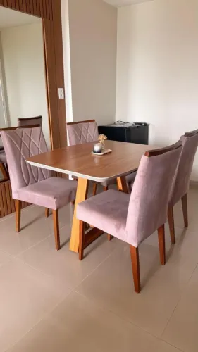 4 Cadeiras para mesa de jantar