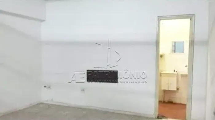 Sala comercial com 43,30 m² SANTA CLARA