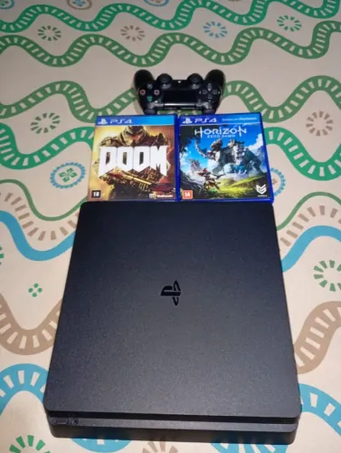 Vende-se PS4 Sli 1 aTera R$ 1.700,00