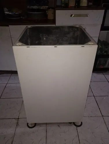 Vende-se gabinete de fibra de carbono para máquina de lavar Consul, Brastemp ou Eletrolux