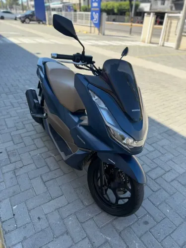 Honda PCX 2024 DLX