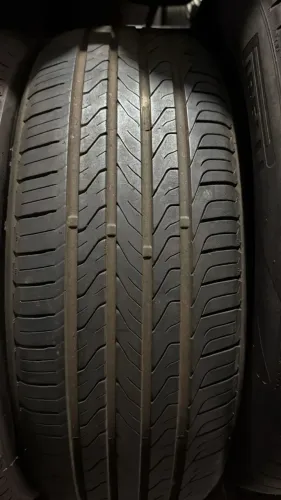 Pneu 215/60/17 Aptany 90 % Vida util