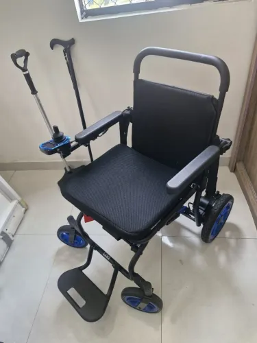 Cadeira de roda elétrica nova