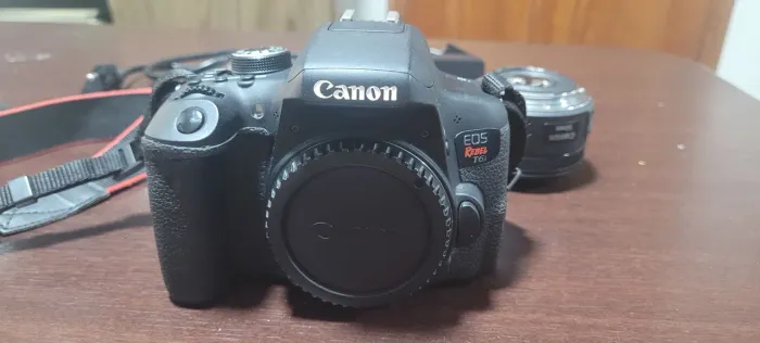 Câmera canon T6i