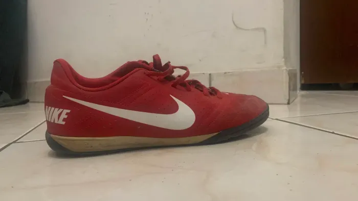 Chuteira Society da Nike Original
