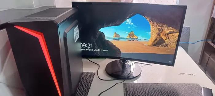 Pc gamer com monitor