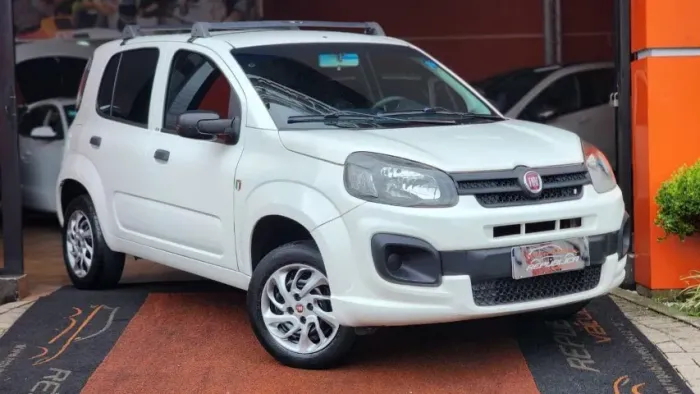 Fiat Uno Attractive 1.0 EVO Fire Flex 8V 5P 2021