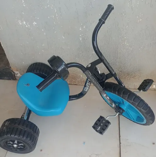 Triciclo velotrol bandeirante 