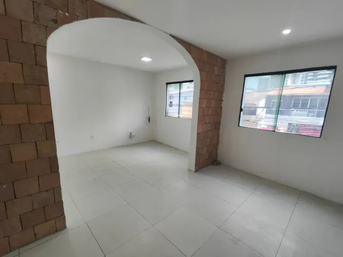 Comercial para locação em rua pública, RIO VERMELHO, Salvador, BA