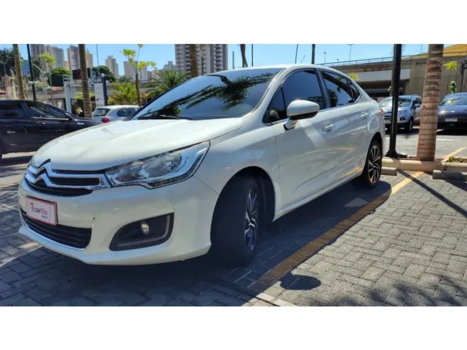 Citroen C4 Lounge Tendance 1.6 Turbo Flex Aut. 2017