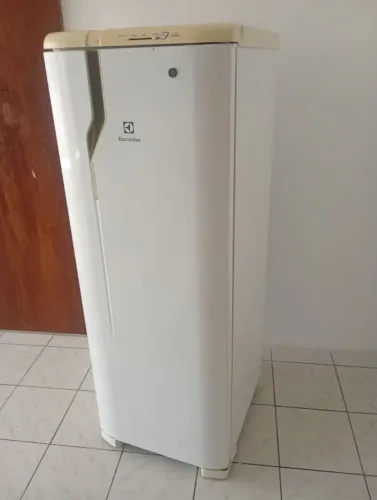Geladeira Electrolux