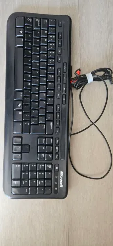 Teclado Microsoft Wired Keyboard 600