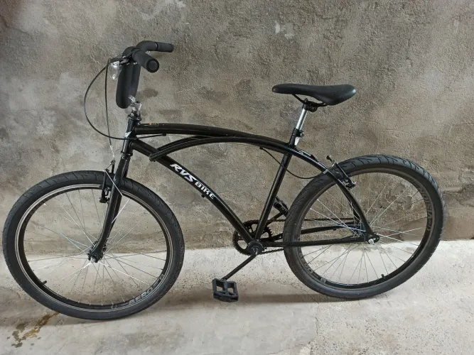 Bicicleta apenas uma marcha( nunca usada ganhei em sorteio ) não entrego !