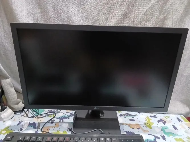 Monitor Gamer LG 21.5 Polegadas VA Full HD HDMI 75Hz AMD FreeSync 22MP410-B