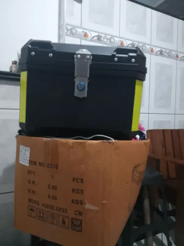 Baú 45 litros novo