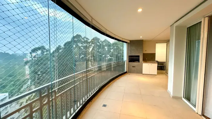 Imóvel para aluguel tem 201 metros quadrados com 3 quartos em Tamboré - Santana de Parnaíb