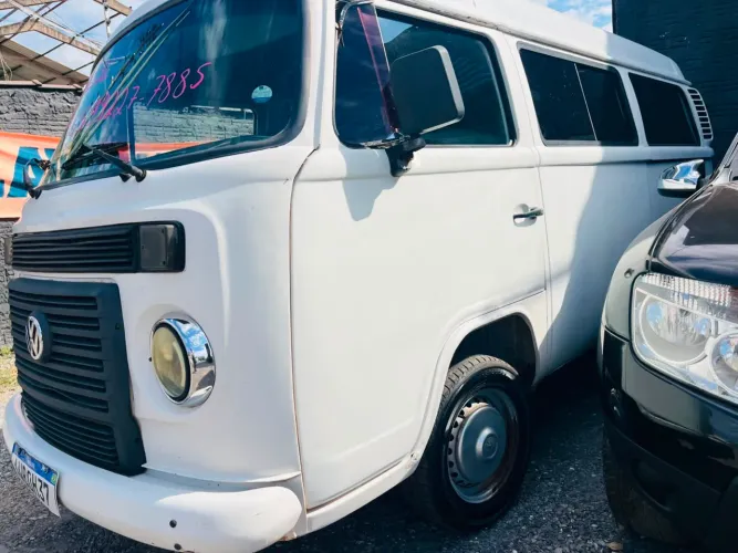 Volkswagen Kombi Standard 1.4 MI Total Flex 8V 2013