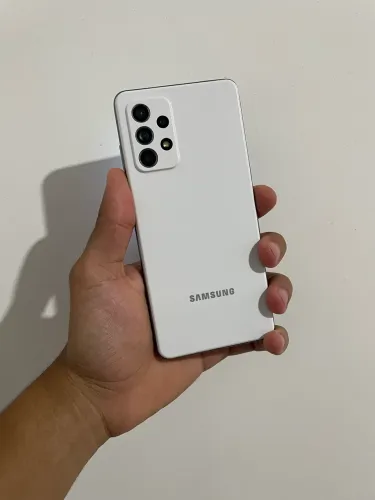 Samsung A52